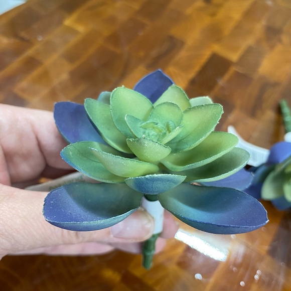 Lot of 6, Faux succulent florals for DIY - Picture 3 of 8